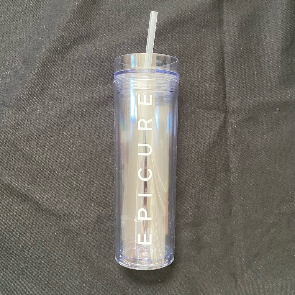 NWT Epicure Straw Cup